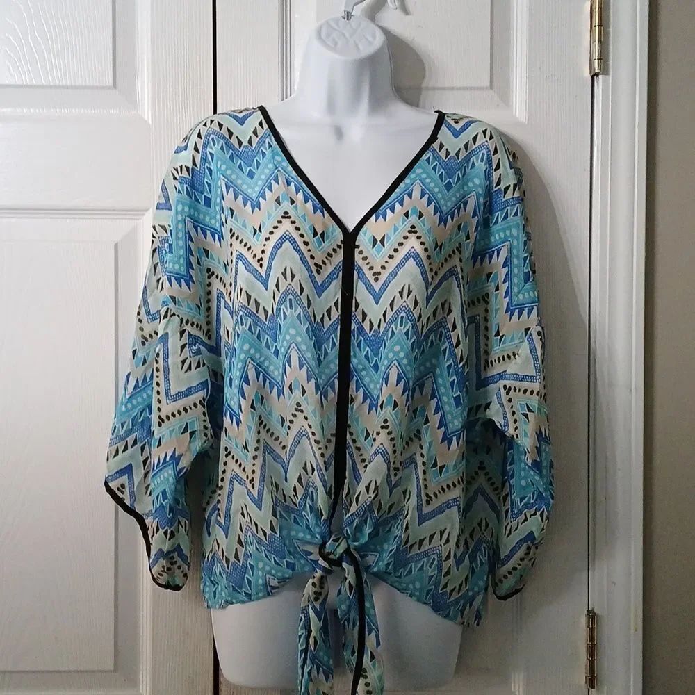 Blue Sax Fifth Ave sheer tie front blouse Sz S EUC